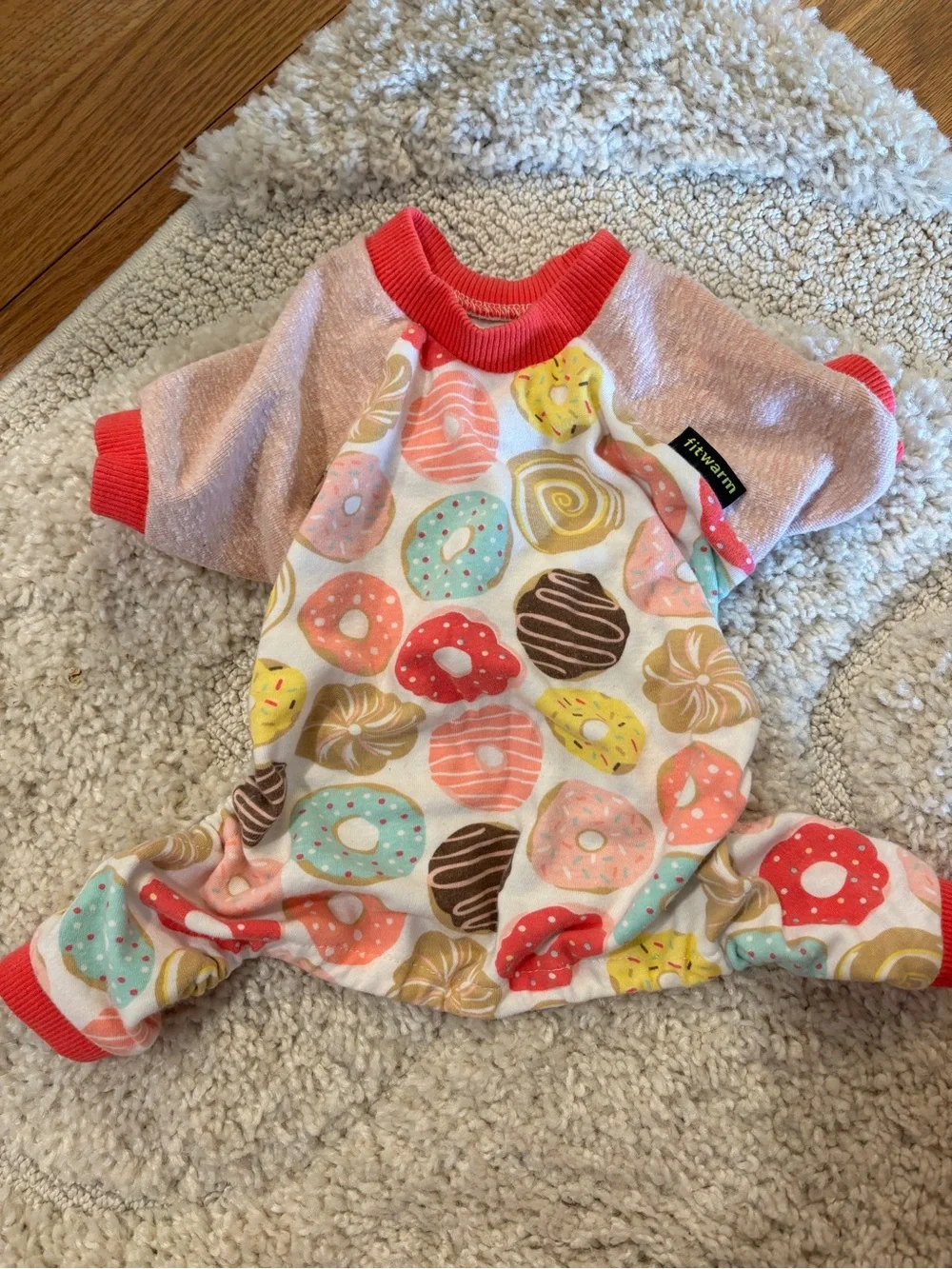Fitwarm + 1 other size medium